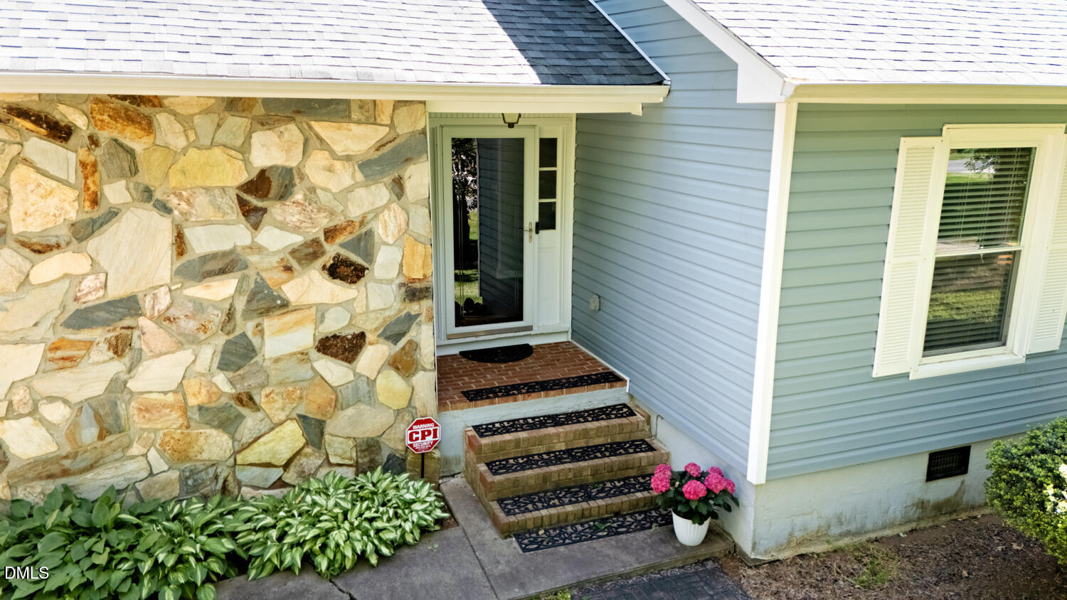 134 Longview Road Madison, NC 27025 - Photo 4 of 49
