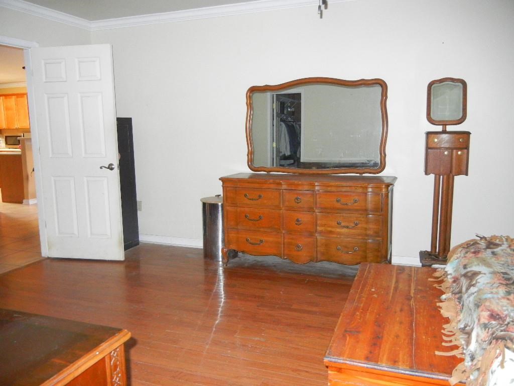 1870 Campbell Road Millington, TN 38053 - Photo 15 of 25 19x14, wood floor