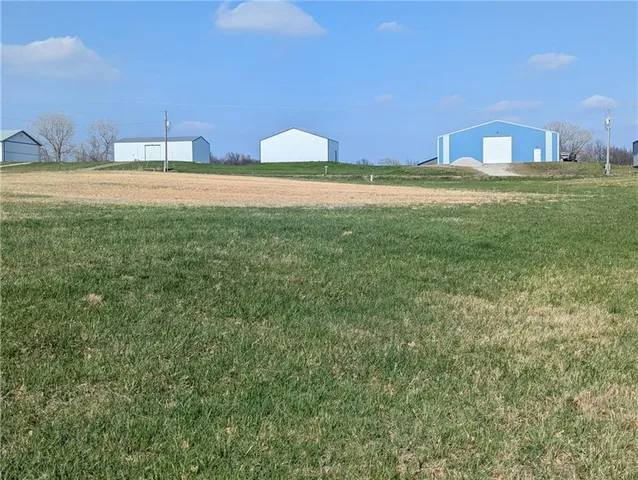 $15,000 | Lake Viking Terrace, Gallatin, MO 64640