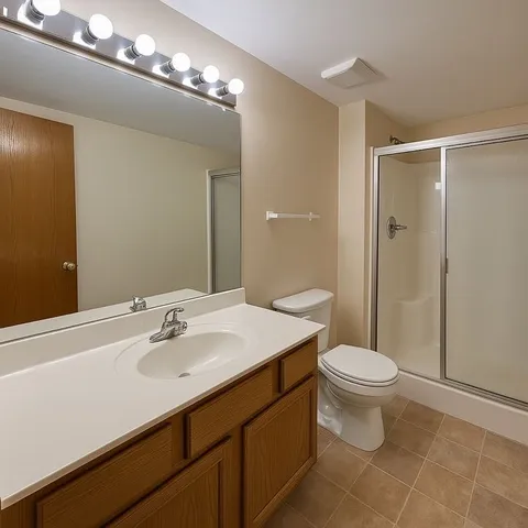 $256,000 | 424 East Clark Street, Glenwood, IL 60425