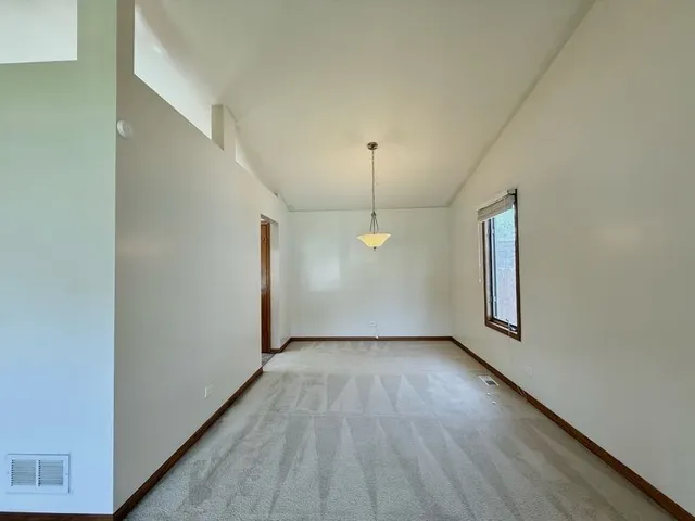 $256,000 | 424 East Clark Street, Glenwood, IL 60425