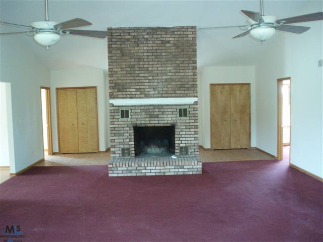 1610 Wadhams Road St. Clair, MI 48079 - Photo 10 of 30 31105157-9.JPG
