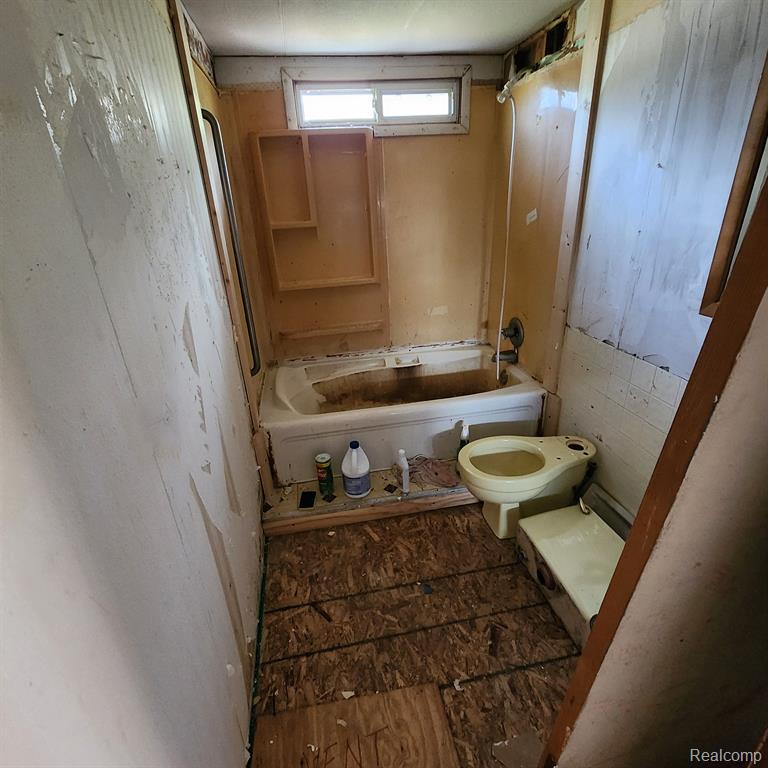 460 North Elm Grove Road Lapeer, MI 48446 - Photo 7 of 10 Gallery Image 7