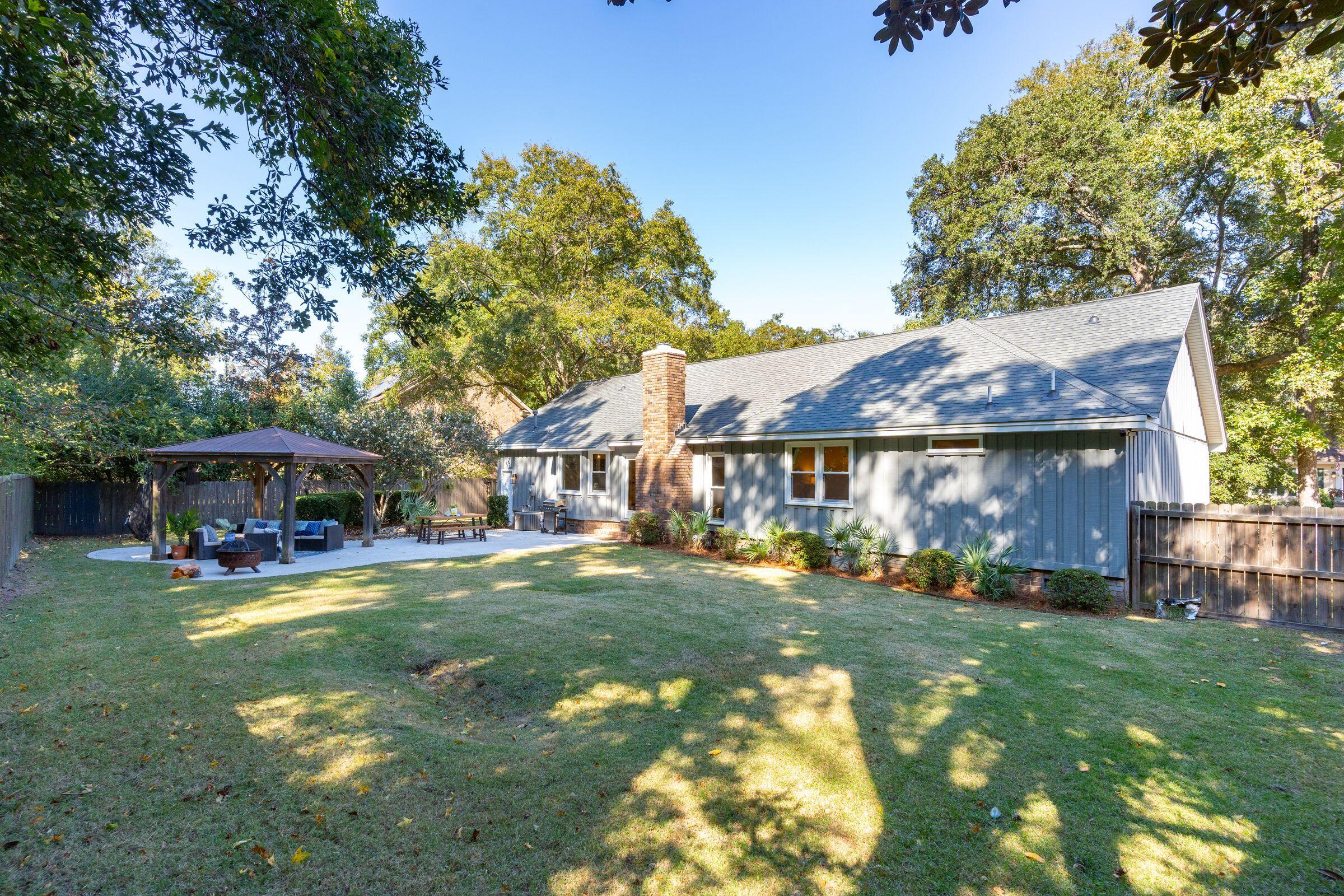 1003 Harbortowne Road Charleston, SC 29412 - Photo 43 of 50 1003HarbortowneRd-KeenEyeMarketing-046