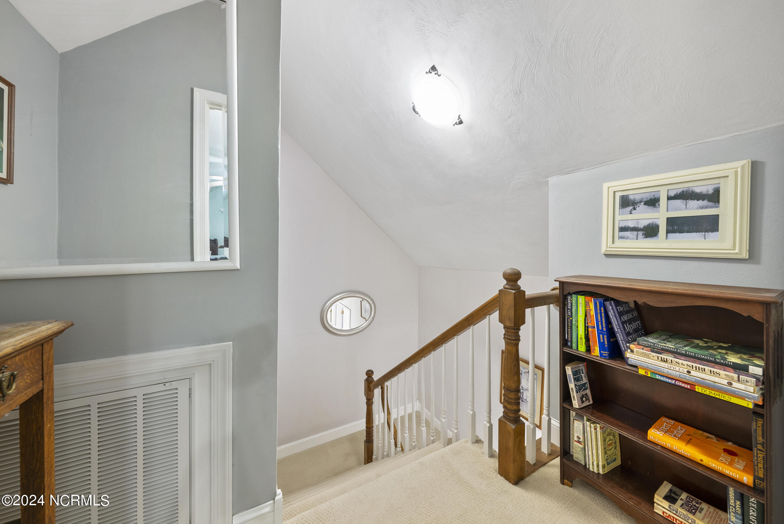 116 South Landing Road Moyock, NC 27958 - Photo 40 of 51 Third floor landing