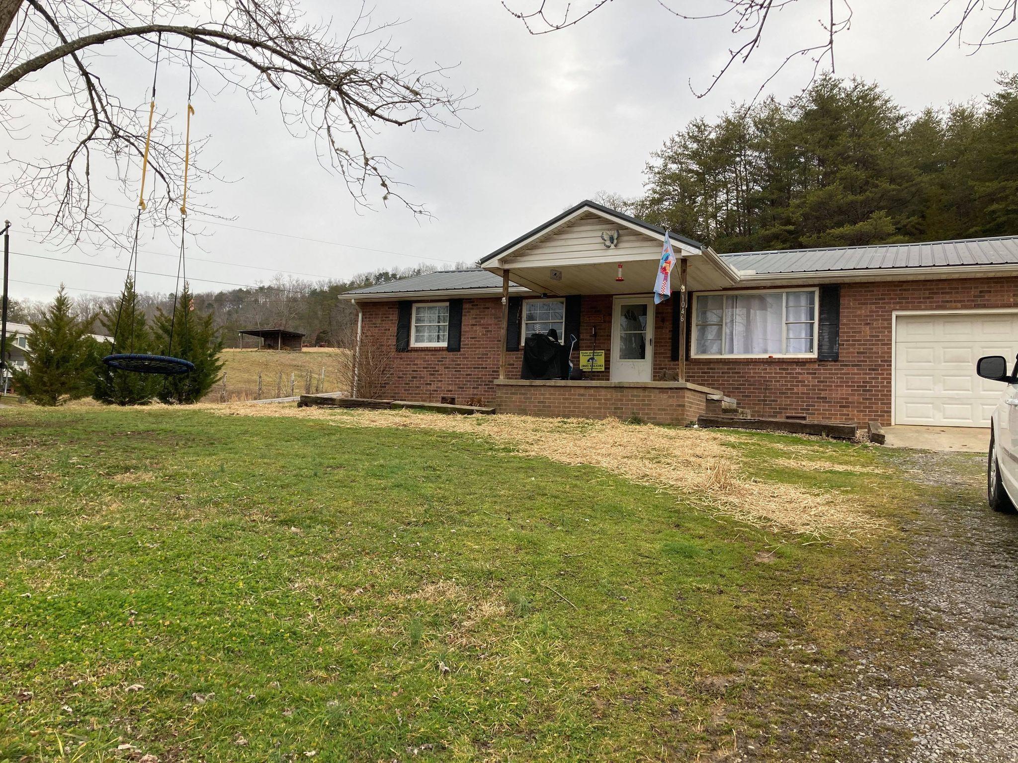 1046 Satterfield Road Maynardville, TN 37807 - Photo 2 of 26 Front View 3