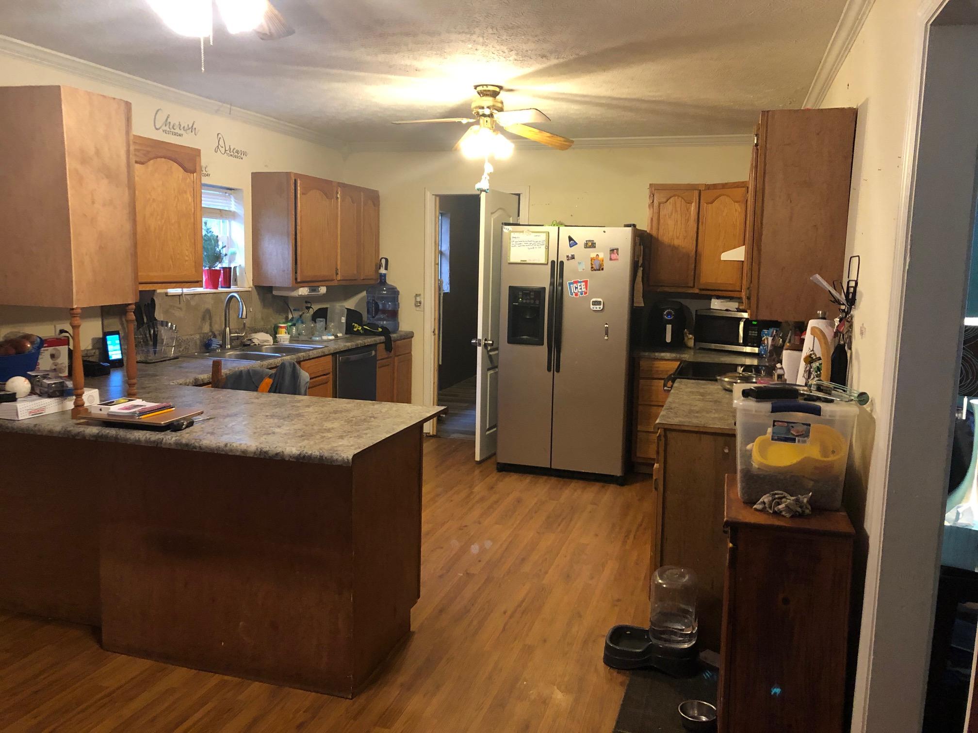 1046 Satterfield Road Maynardville, TN 37807 - Photo 11 of 26 Kitchen