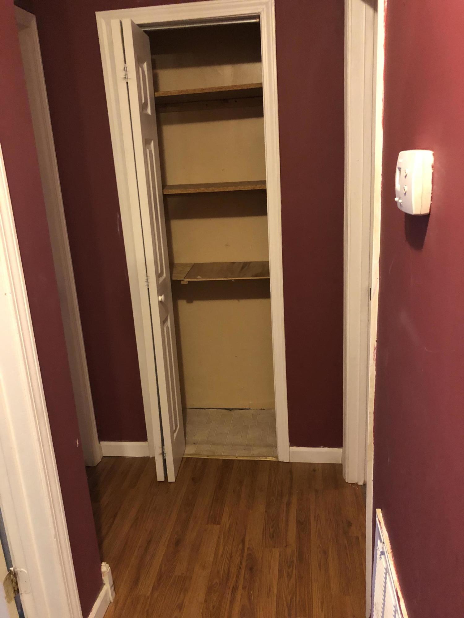 1046 Satterfield Road Maynardville, TN 37807 - Photo 16 of 26 Hall closet