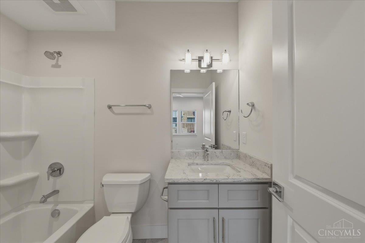 3908 Edwards Road, Unit C Cincinnati, OH 45209 - Photo 12 of 61
