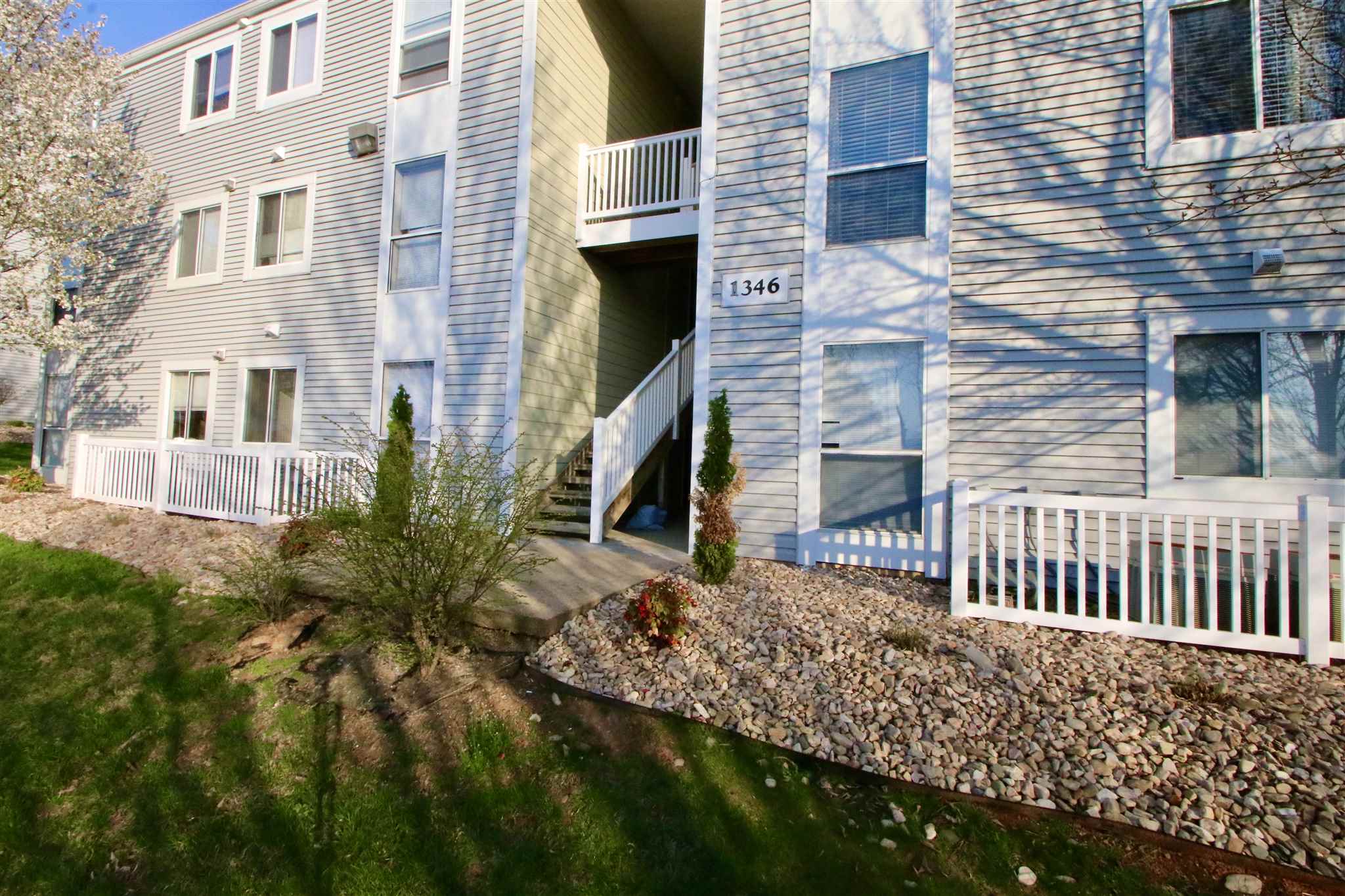 1346 Hunters Road, Unit K Harrisonburg, VA 22801 - Photo 2 of 6 Gallery Image 2