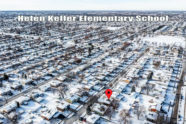 $340,000 | 7436 160th Street, Tinley Park, IL 60477