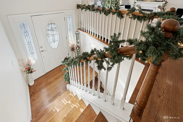 $340,000 | 7436 160th Street, Tinley Park, IL 60477