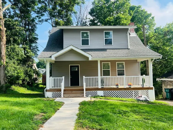 $250,000 | 10 Clinton Springs Lane, Cincinnati, OH 45217