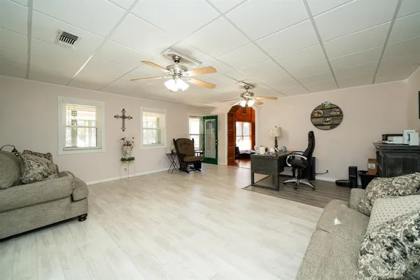 $460,000 | 342 Old Easton Road, Longview, TX 75603