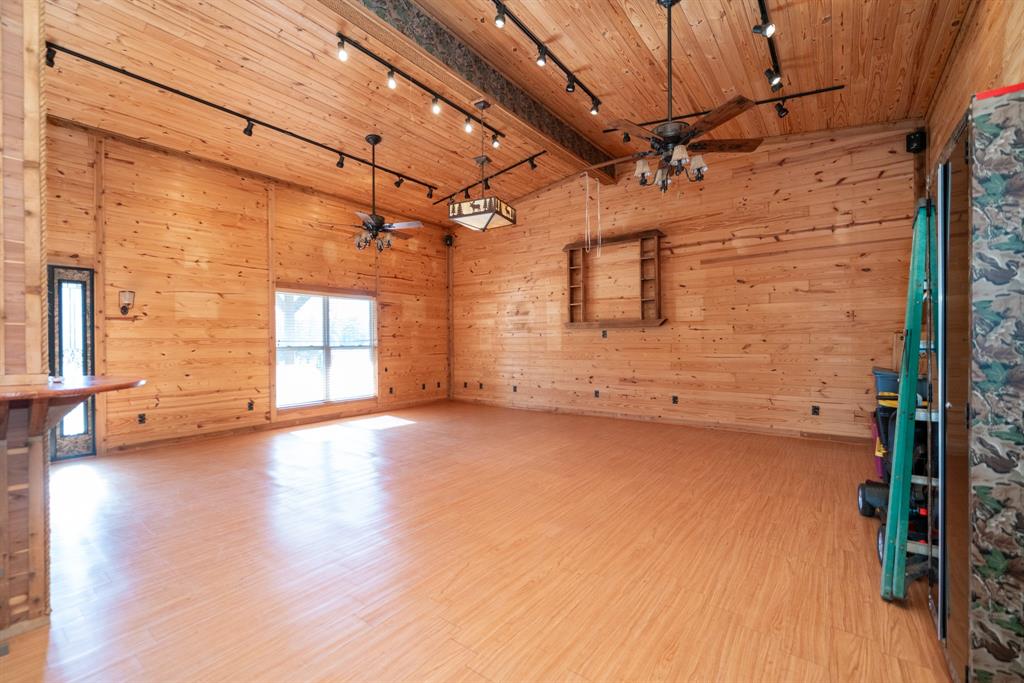 342 Old Easton Road Longview, TX 75603 - Photo 20 of 34