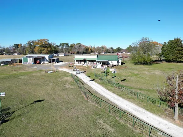 $460,000 | 342 Old Easton Road, Longview, TX 75603