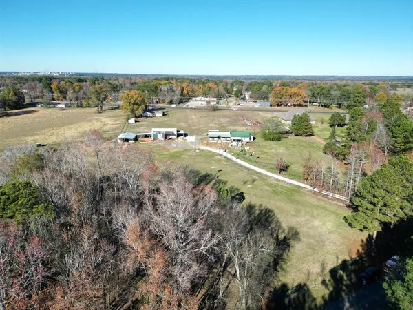 $460,000 | 342 Old Easton Road, Longview, TX 75603