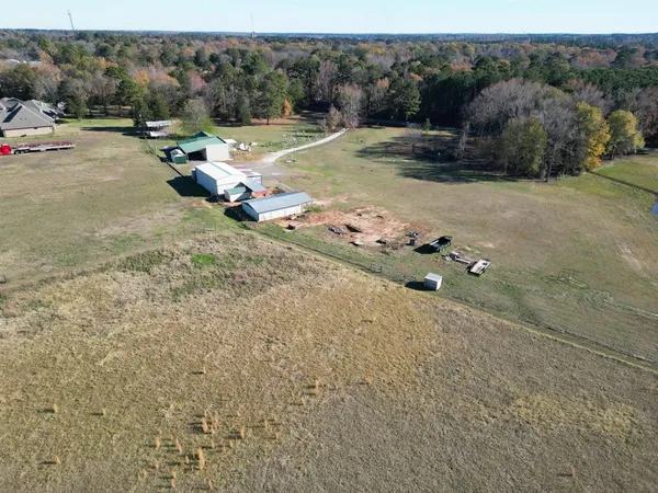 $460,000 | 342 Old Easton Road, Longview, TX 75603