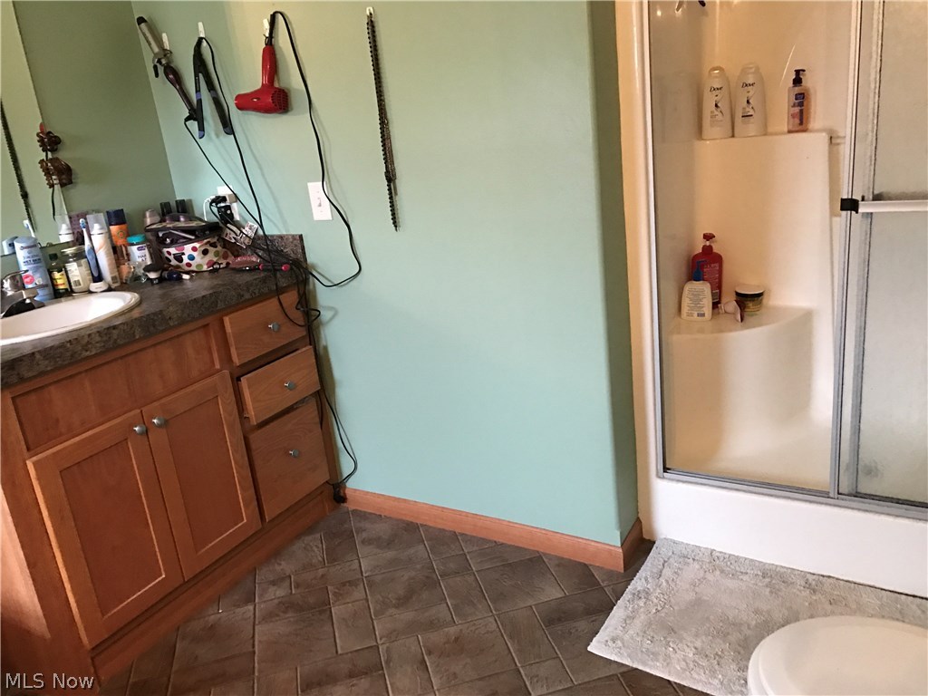 12864 Battle Ridge Road Cambridge, OH 43725 - Photo 9 of 26 Gallery Image 9