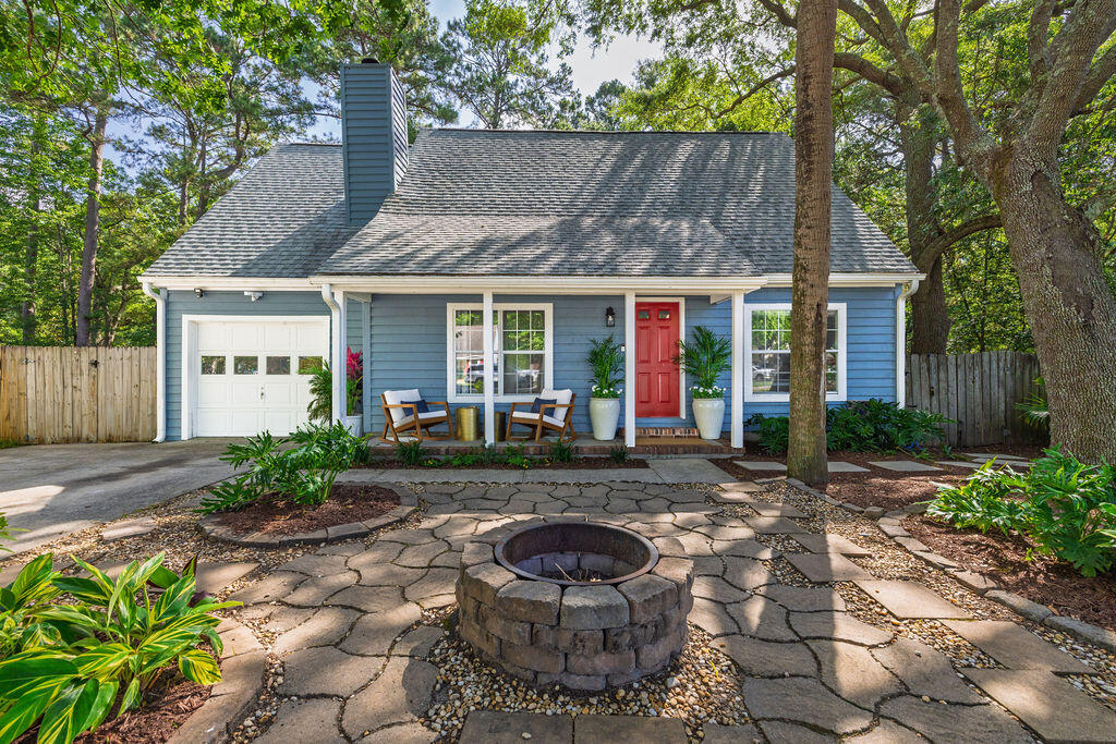 1408 School House Road Mount Pleasant, SC 29464 - Photo 2 of 44 413A9597
