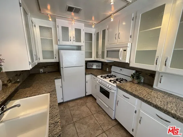 $4,695,000 | 10814 Blix Street, North Hollywood, CA 91602