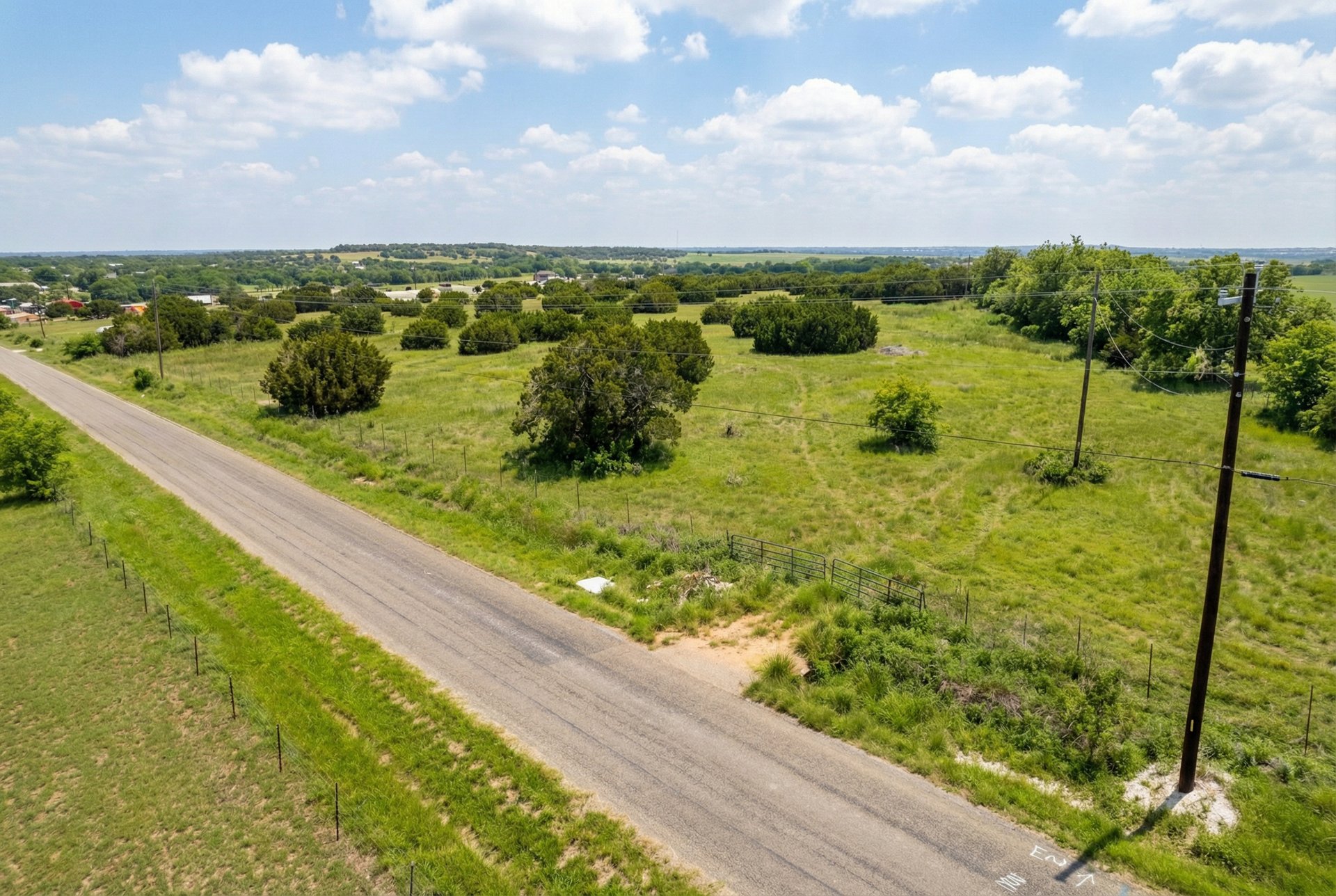 562 County Road 154 Georgetown, TX 78626 - Photo 12 of 13 View of rural area