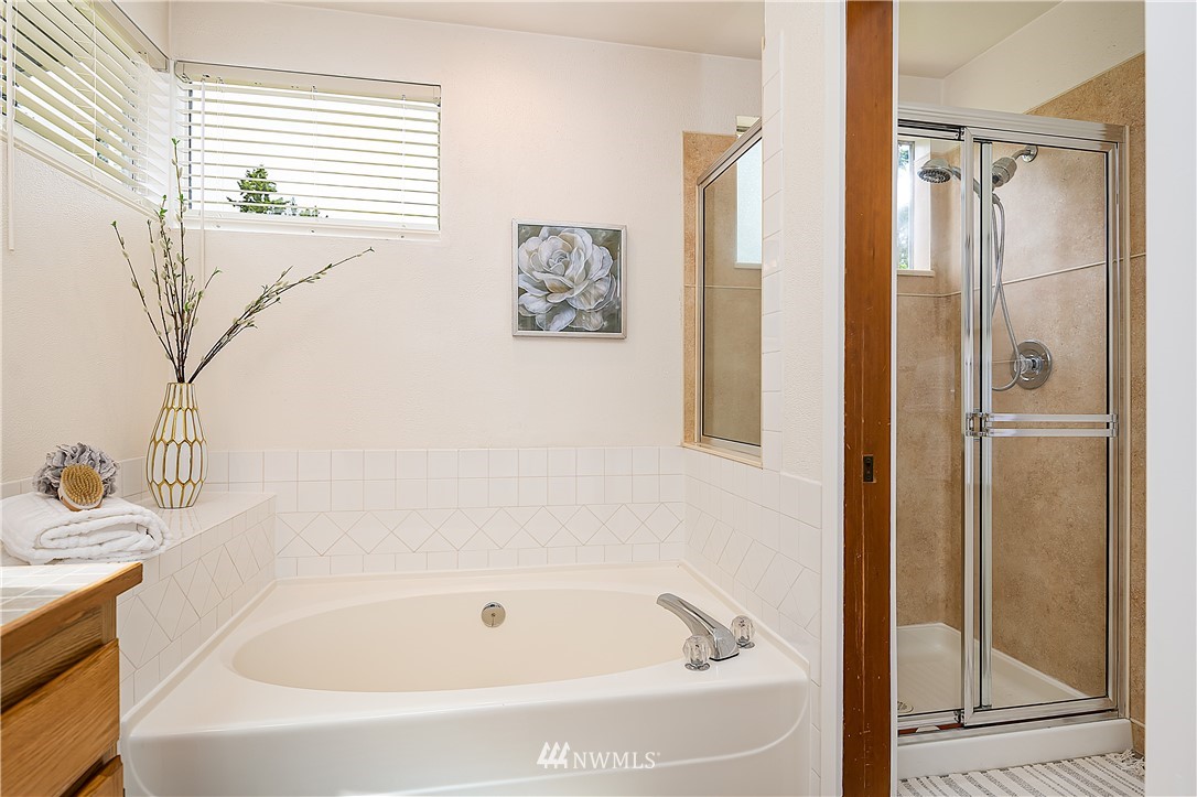12812 Northeast 200th Place Bothell, WA 98011 - Photo 22 of 28 Gallery Image 22