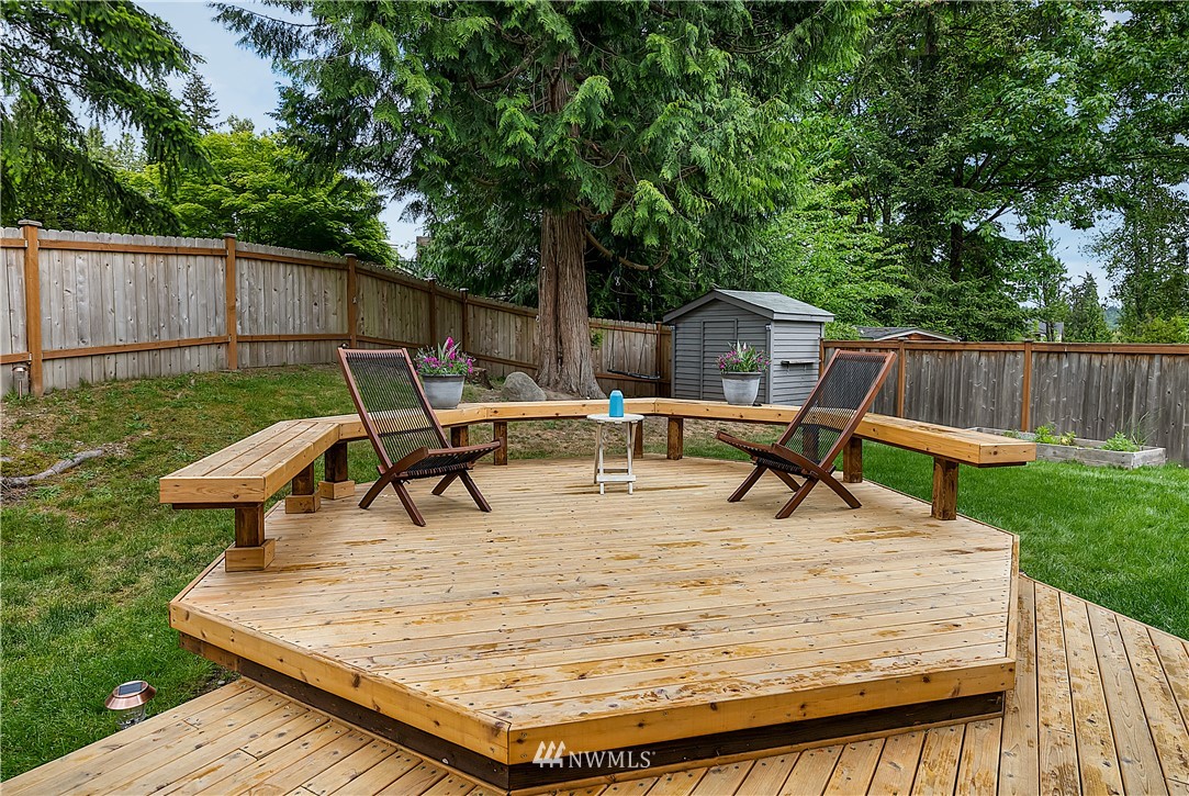 12812 Northeast 200th Place Bothell, WA 98011 - Photo 25 of 28 Gallery Image 25