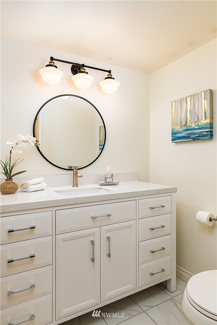 12812 Northeast 200th Place Bothell, WA 98011 - Photo 10 of 28 Gallery Image 10