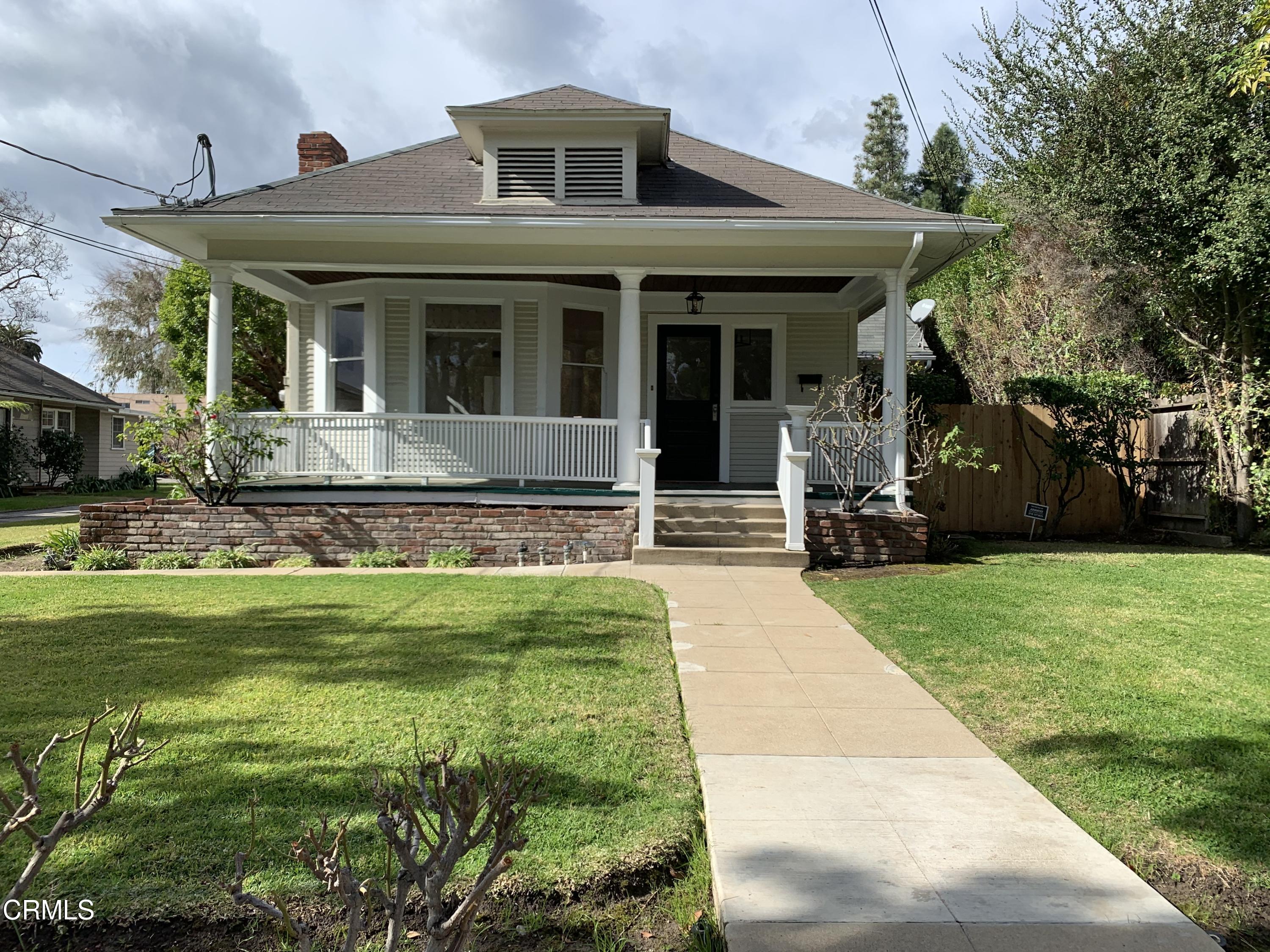 711 Magnolia Avenue Pasadena, CA 91106 - Photo 3 of 22 IMG_1484