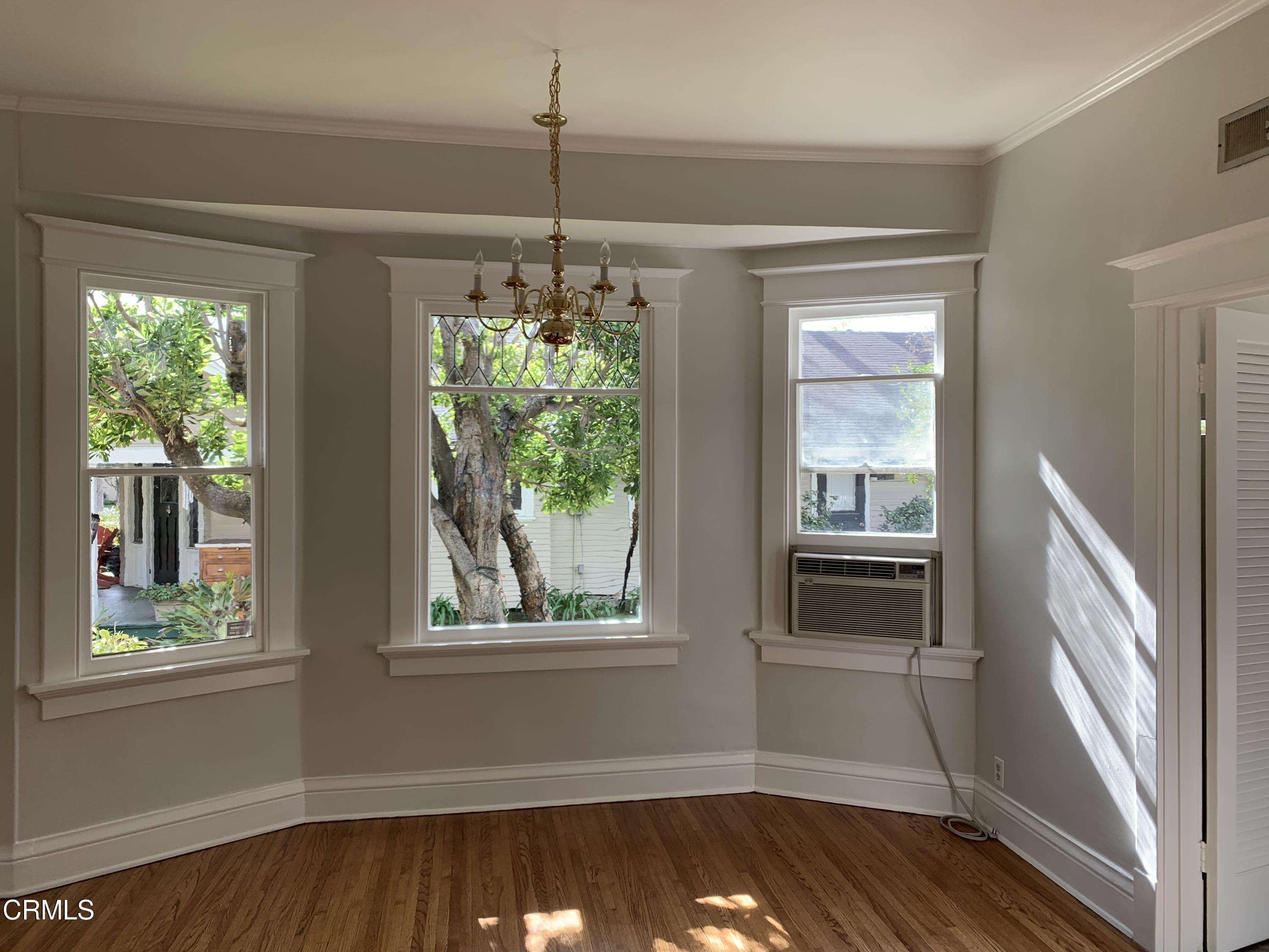 711 Magnolia Avenue Pasadena, CA 91106 - Photo 7 of 22 IMG_1487