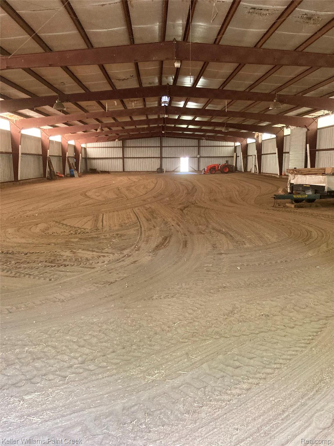 42891 Bemis Road Belleville, MI 48111 - Photo 49 of 51 Indoor arena from far end.