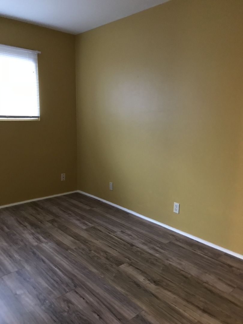 77 Sierra Road Montgomery, IL 60538 - Photo 8 of 9