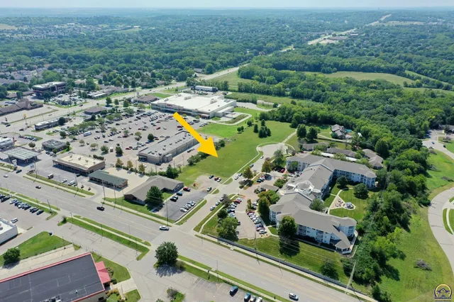 $150,000 | 0 Southwest Armstrong Avenue, Topeka, KS 66614