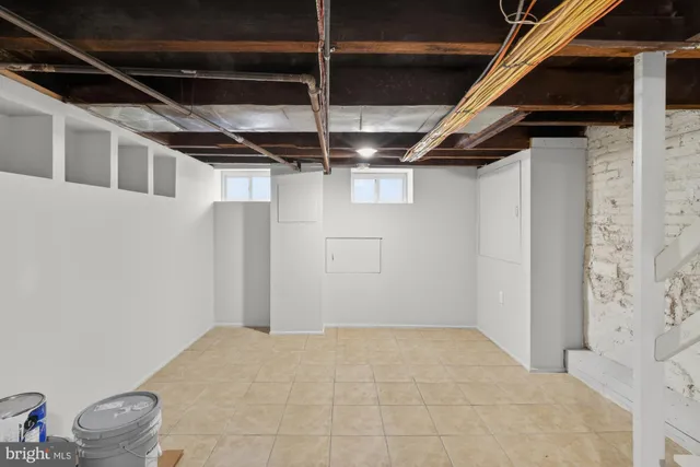 $2,095 | 1304 South Fairhill Street, Philadelphia, PA 19147