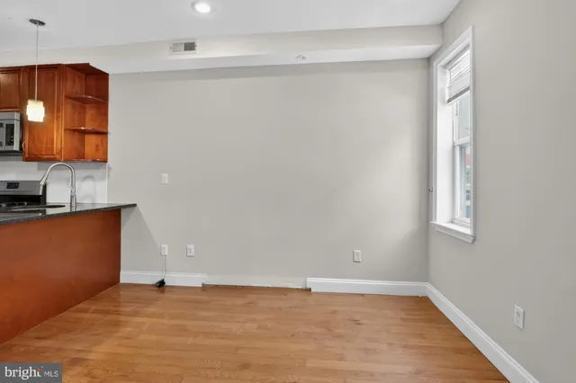 $2,095 | 1304 South Fairhill Street, Philadelphia, PA 19147