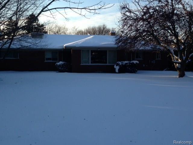 33 Shoreham Road Grosse Pointe, MI 48236 - Photo 27 of 30 Rear of home