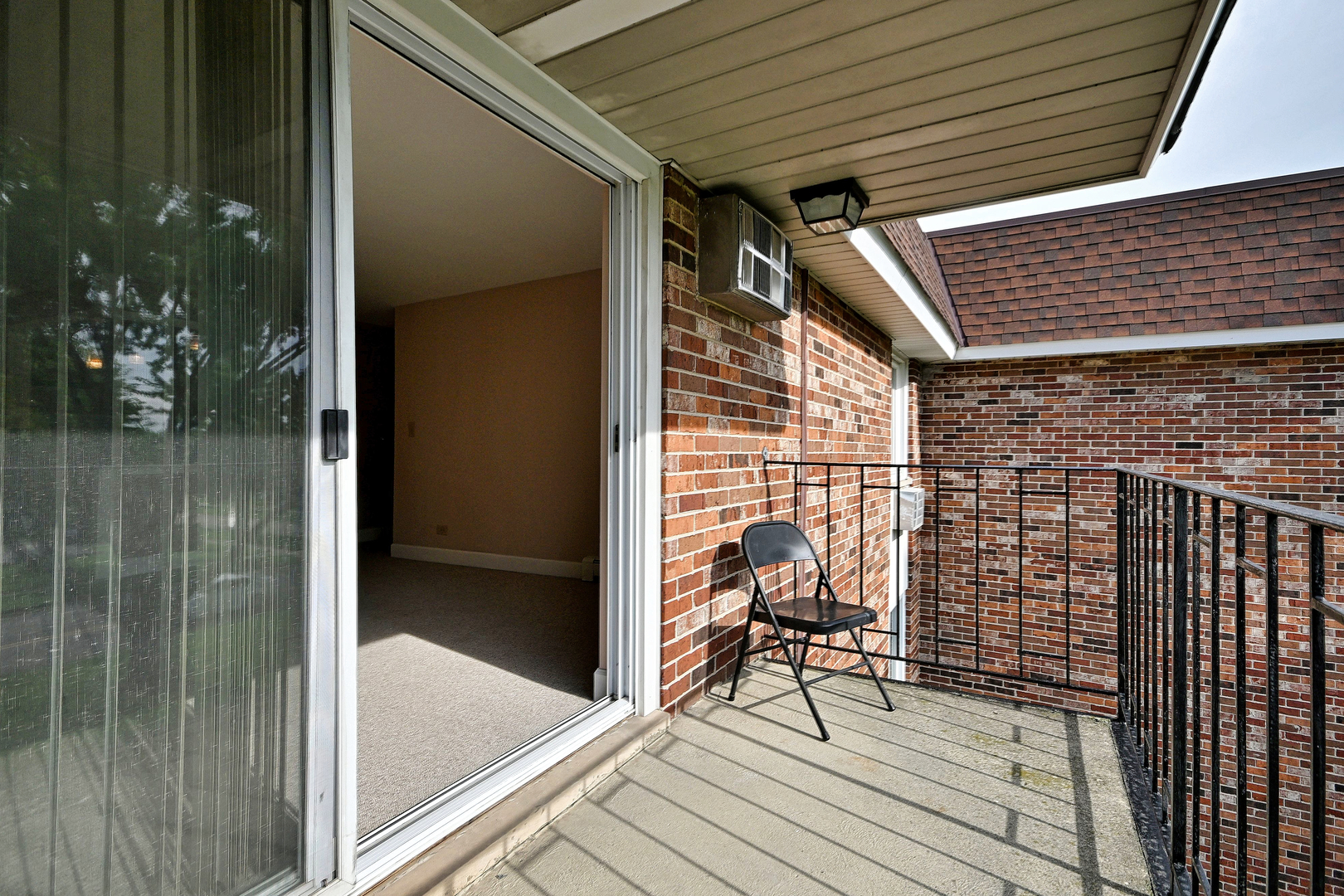 850 South Lorraine Road, Unit 3E Wheaton, IL 60189 - Photo 21 of 26 Gallery Image 21