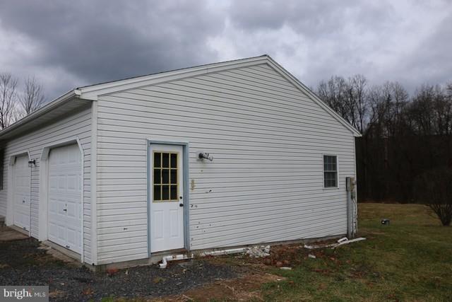 315 Coon Road Gardners, PA 17324 - Photo 19 of 21 side