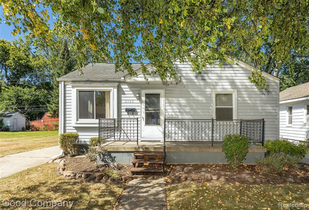 2103 Leitch Road Ferndale, MI 48220 - Photo 26 of 32
