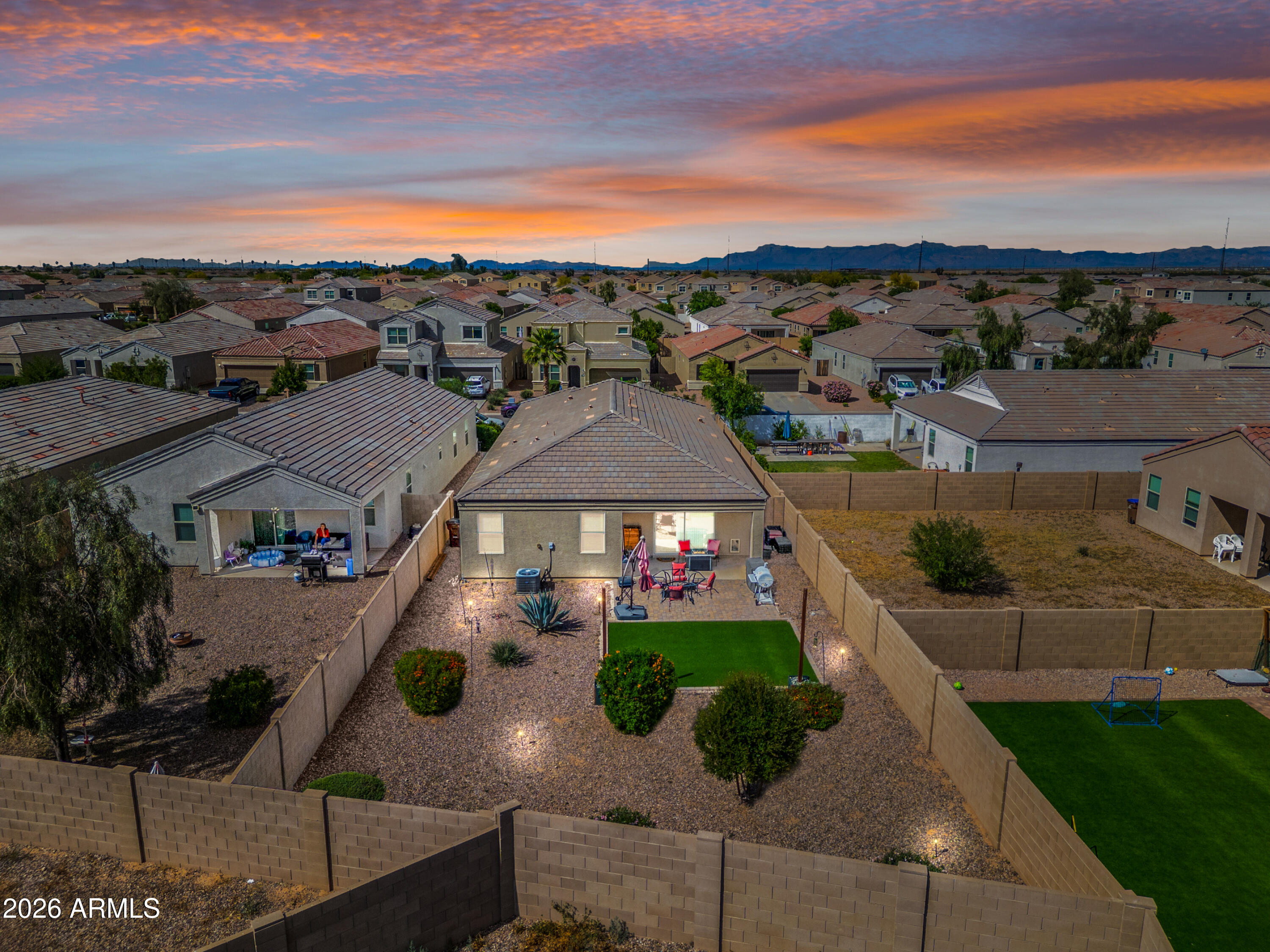4913 East Chromium Road San Tan Valley, AZ 85143 - Photo 51 of 60