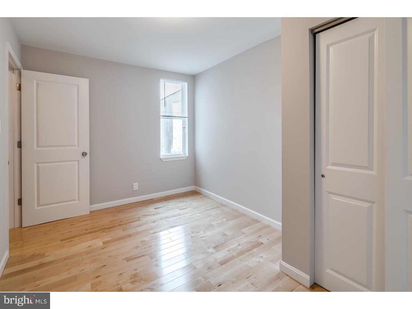 2105 Tasker Street Philadelphia, PA 19145 - Photo 16 of 21