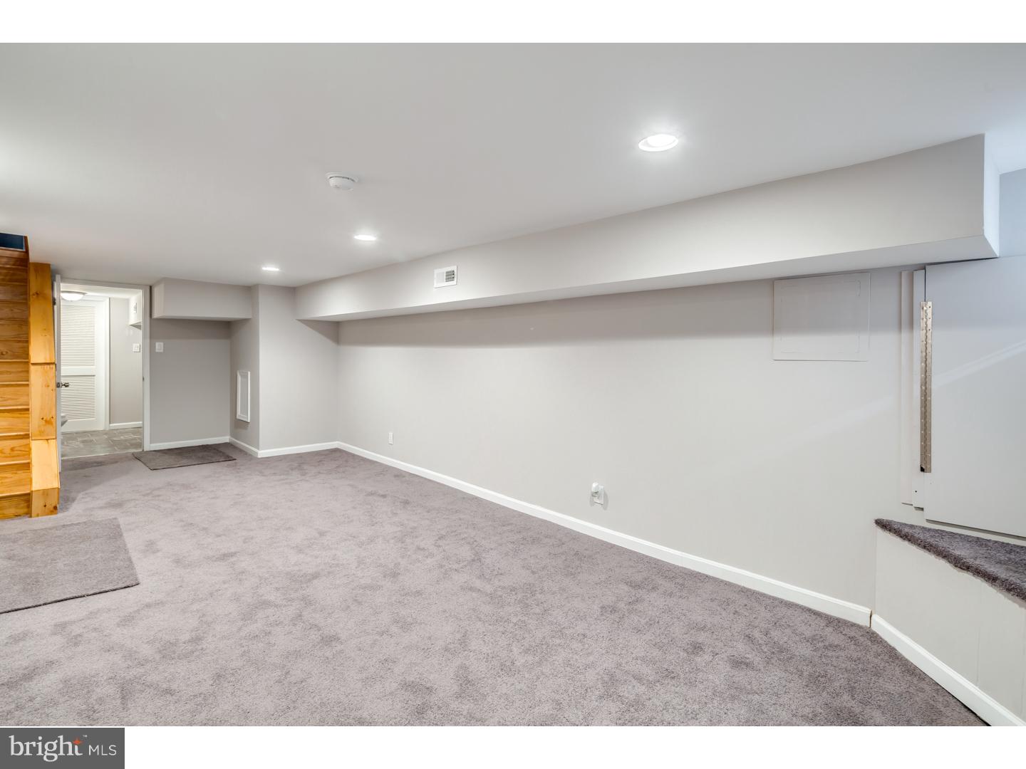 2105 Tasker Street Philadelphia, PA 19145 - Photo 9 of 21