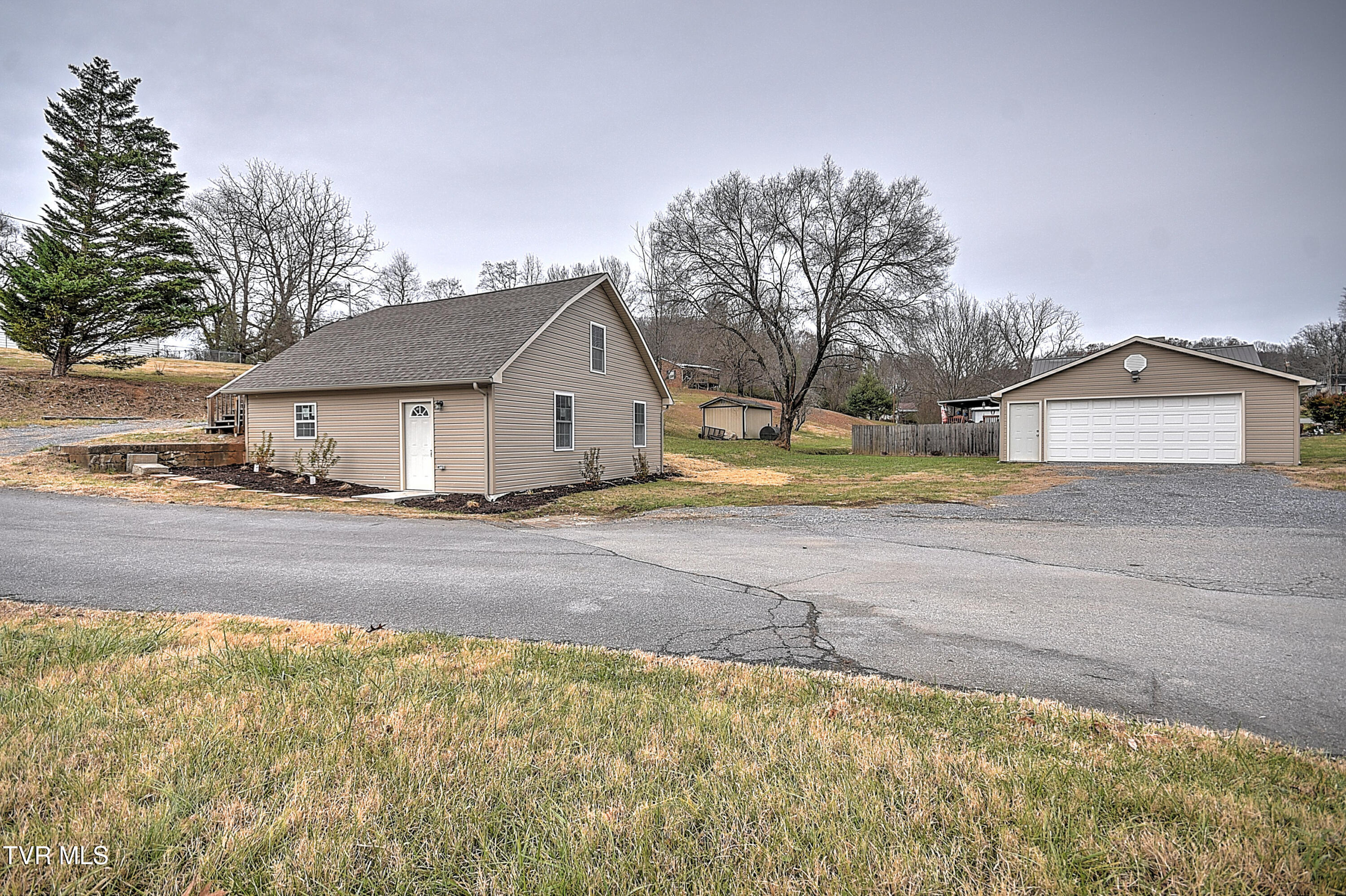 400 Lucy Road Kingsport, TN 37660 - Photo 39 of 39 400 Lucy CP-2