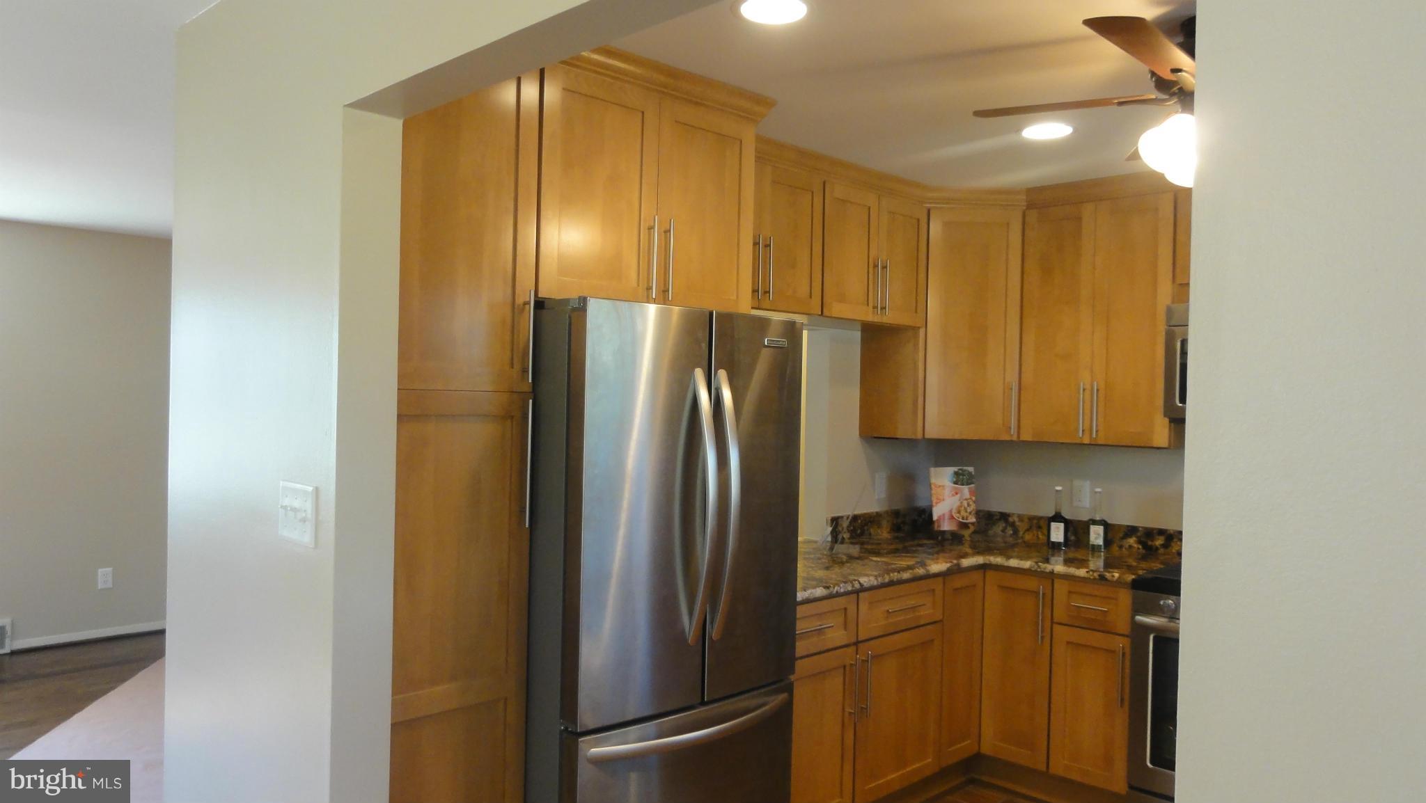 5400 Charlottesville Road Springfield, VA 22151 - Photo 5 of 30 Kitchen