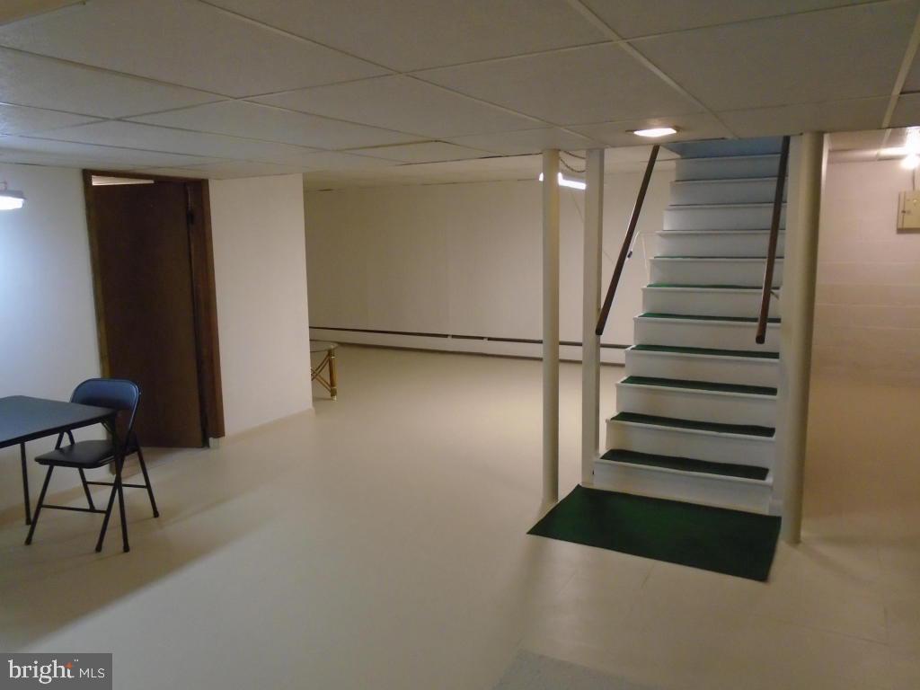 322 Irving Road York, PA 17403 - Photo 19 of 22 Gallery Image 19