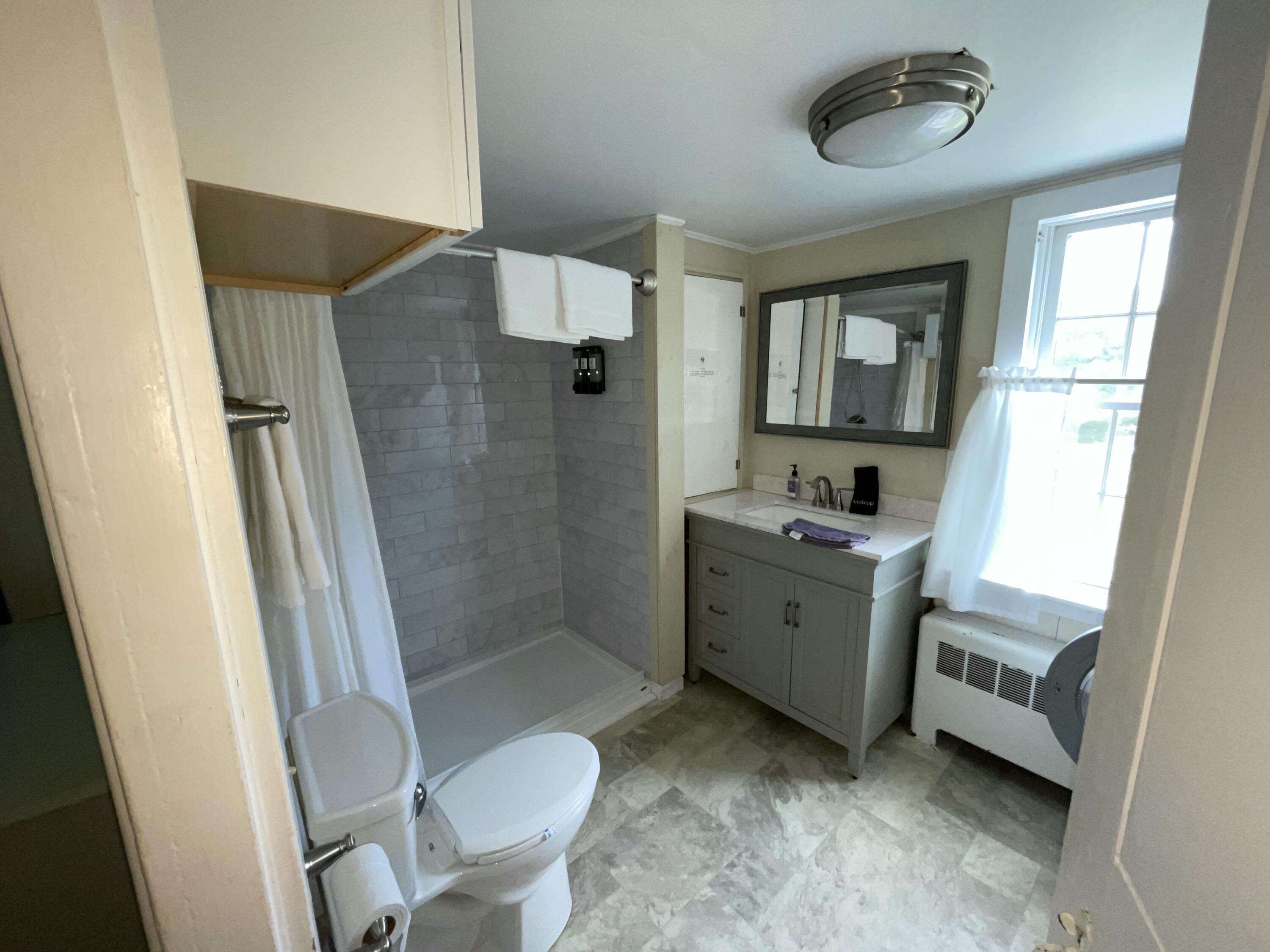99 Whitney Farm Road Mount Desert, ME 04660 - Photo 20 of 29 Bathroom (1st)