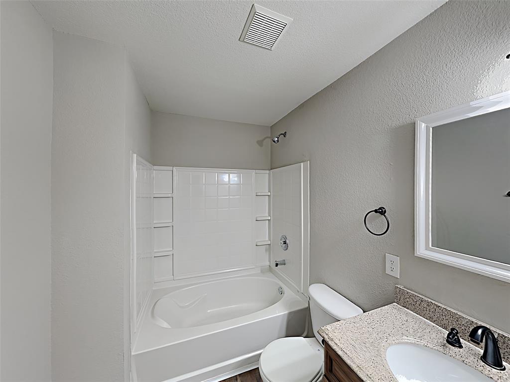 8901 King Ranch Drive Cross Roads, TX 76227 - Photo 7 of 16