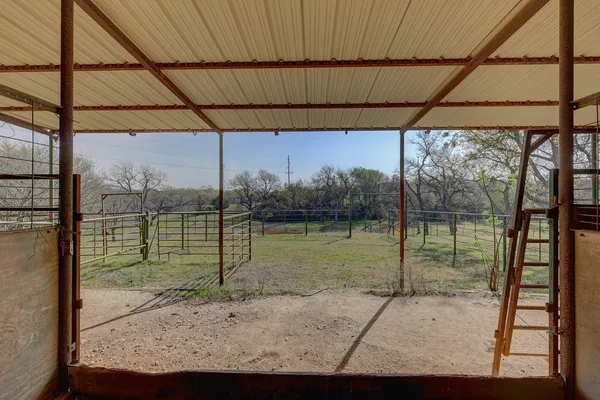 $685,000 | 190 Cr 3198 Valley Mills, Valley Mills, TX 76689