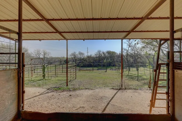 $685,000 | 190 Cr 3198 Valley Mills, Valley Mills, TX 76689